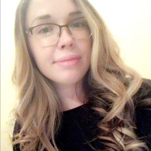 Meet your Posher, Cali